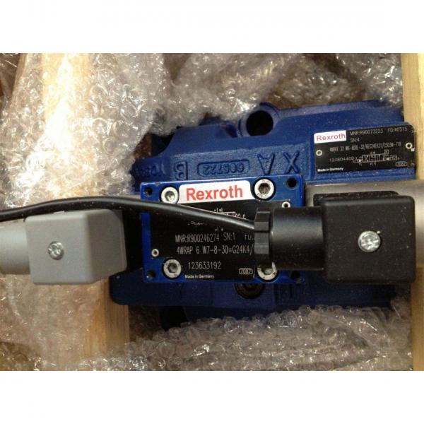 REXROTH 3WE 10 A5X/EG24N9K4/M R901278770 Directional spool valves #1 image